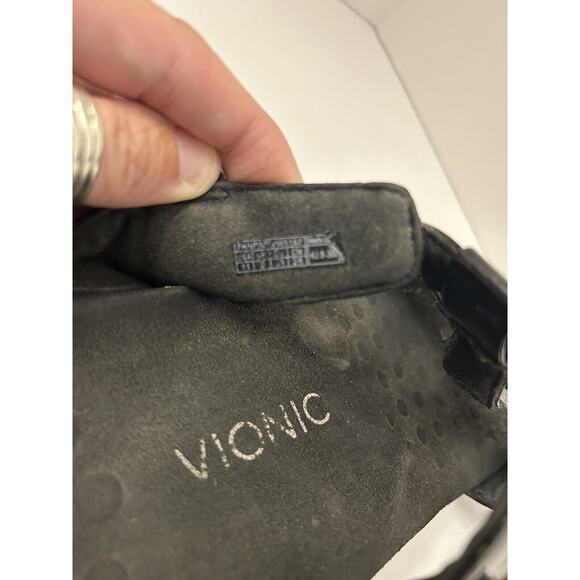 Vionic Size 11 Black Farra Silver Disc Trim T Strap Sandals Shoes Adjustable - Picture 7 of 8